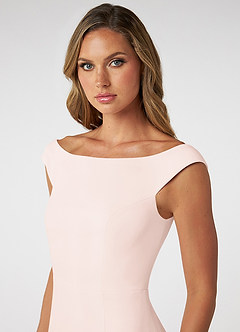 Azazie Nicolina Robes de demoiselle d'honneur Robe Sirène en Crêpe Élastique Col Carré Rose Pâle image5