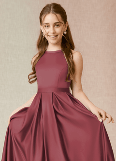Azazie Arianthe Junior Vestido de Merlot de Satén Elástico de Corte En A con Con bolsillos image5
