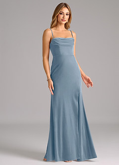 Azazie Saige Jurken voor bruidsmeisjes Converteerbaar Jurk van flueel met Kolom Off the Shoulder Stoffig Blauw image4