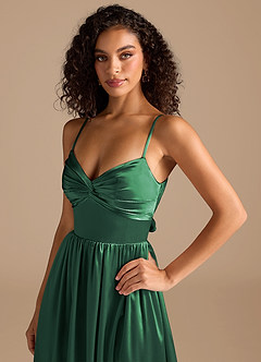Azazie Zeya Robes de demoiselle d'honneur Robe Trapèze en Satiné métallisé Plissée Vert Foncé image3