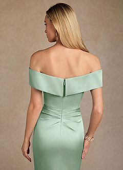 Azazie Laredo Mère de la mariée Robes Robe Sirène en Satin extensible Épaule décolletée Agave image7