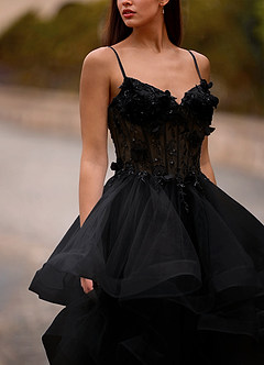 Dreama Noir Robe de bal corset en dentelle à volants image7