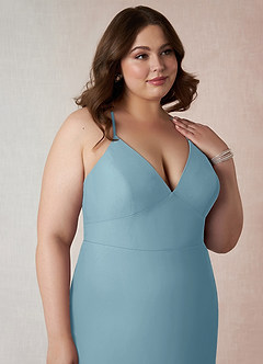 Azazie Becca Robes de demoiselle d'honneur Robe Fourreau en Mousseline de soie Col en V Bleu Maussade image12