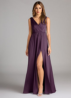 Azazie Tanicia Robes de demoiselle d'honneur Robe Trapèze en Satin extensible Plissée Prune image1