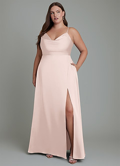 Azazie Sarella Robes de demoiselle d'honneur Robe Trapèze en Satin extensible Plissé Rose Pâle image7
