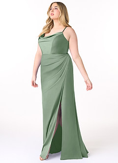 Azazie Marzia Vestidos de damas de honor Vestido de Matcha de Satén Elástico de Corte Recto con Cuello V Plisado image9