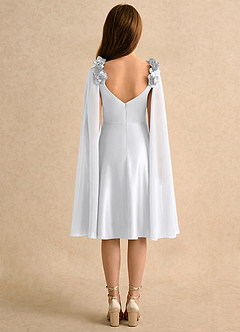 Azazie Resa Girls Formal Vente finale Robe Trapèze en Mat Satiné Plissée Blanc image4
