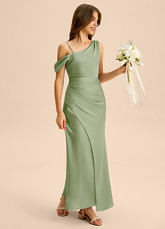 Azazie Madelyn Junior 쉬스 오프 더 숄더 스트레치 새틴 플로어 길이 주니어 신부 들러리 드레스 image6