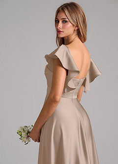 Azazie Leilani Vestidos de damas de honor Vestido Gris Pardo de Satén Elástico de Línea A con Drapeado image9