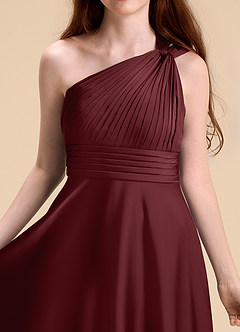 Azazie Charlize Junior Vestido de Cabernet de Satén Elástico de Corte en A con Plisado image7