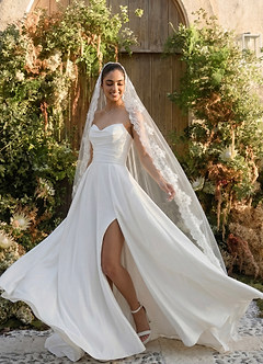 front Lace Mantilla Isabella Cathedral Veil