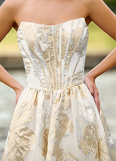 Thalia Champagne Abito da ballo a trapezio con lacci Enchanted Garden image6