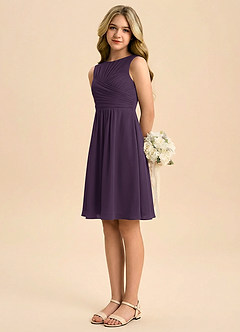 Azazie Skyla Junior Vestido de Ciruela de Gasa de Corte en A con Plisado image4