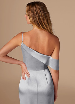Azazie Lia Vestidos de damas de honor Vestido de Plata de Satén Metálico de Corte Recto con Vestidos sin tirantes image2