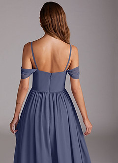 Azazie Calianna Robes de demoiselle d'honneur Robe Trapèze Convertible en Mousseline de soie Épaule décolletée Bleu Orageux image9