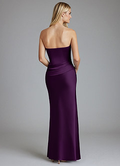 Azazie Lenya Vestidos de damas de honor Vestido de Uva de Satén Elástico de Corte Recto con Plisado image2