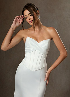 Azazie Carryn Robes de mariée Robe Sirène en Satin Sans bretelle Blanc De Diamant image5