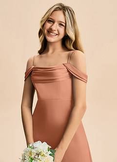 Azazie Lettie Junior A-Linie Schulterfrei Stretch-Satin Kleid Bronzer image5
