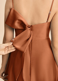 Azazie Isolde Junior Jurk van Stretch Satijn met A-Lijn Geplooid Koper image6