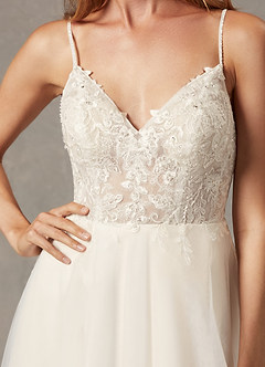 Azazie Tatiana Vestidos de novia Vestido de Blanco Diamante Champán de Tul de Corte en A con Lentejuelas cuello pico image7