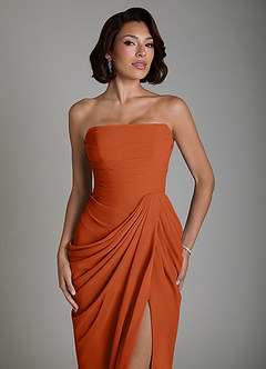 Azazie Nyra Vestidos de damas de honor Vestido Naranja Quemada de Gasa de Corte Recto con Corsé image5