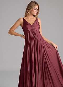 Azazie Raychelle Robes de demoiselle d'honneur Robe Trapèze en Satin extensible Plissée Merlot image7