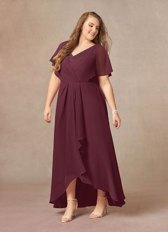 Azazie Eliza Mère de la mariée Robes Robe Trapèze en Mousseline de soie Col V plissé Cabernet image8