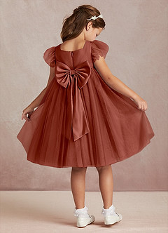 Azazie Kalio Robe Demoiselle D'honneur Fillette Robe Trapèze en Tulle avec manches Auburn image1