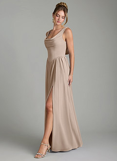 Azazie Novi Robes de demoiselle d'honneur Robe Trapèze en Mousseline de soie Plissé Taupe image7