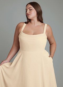 Azazie Shaude Abiti da Damigella Abito A-Line in Chiffon Plissettato Champagne image6
