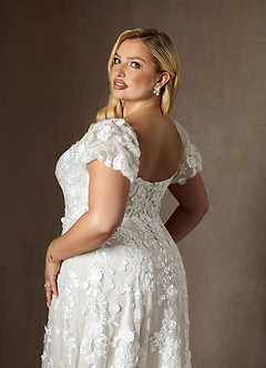 Azazie Vivienne Wedding Dresses Diamond White A-Line Sweetheart Lace Dress image14