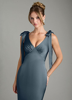 Azazie Alena Robes de demoiselle d'honneur Robe Sirène en Satin extensible Plissée Violet Crépusculaire image8