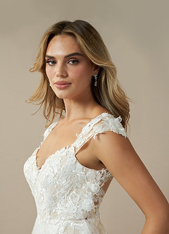 Azazie Moonstone Vestidos de novia Vestido de Blanco Diamante Champán de Tul de Corte en A con Corazón Lentejuelas image5