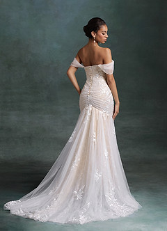 Azazie Ella At-home Try On Dresses Diamond White Champagne Mermaid Sweetheart Neckline Tulle Dress image3