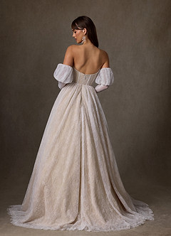 Azazie Sienna Robes de mariée Robe Trapèze en Dentelle Encolure en Forme de Cœur Diamant Blanc Champagne image2