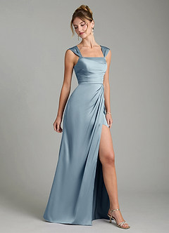 Azazie Filippa Robes de demoiselle d'honneur Robe Trapèze en Satin extensible Plissé Bleu Poussiéreux image5