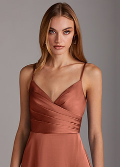 Azazie Calissa Brautjungfernkleider A-Linie V-Hals Gefaltet Stretch-Satin Kleid Lehm image5