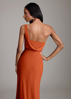 Azazie Madelyn Robes de demoiselle d'honneur Robe Sirène Convertible en Mousseline de soie Asymétrique Orange Brûlée image9