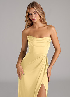Azazie Johana Robes de demoiselle d'honneur Robe Sirène Convertible en Satin extensible Épaule décolletée Beurre image2