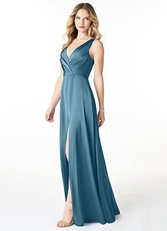 Azazie Nelly Robes de demoiselle d'honneur Robe Trapèze en Satin extensible Col en V Plissé Bermude image3