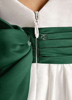 Azazie Sosie Blumenmädchenkleider A-Linie Plissee Matte Satin Kleid Elfenbein Dunkelgrün image6