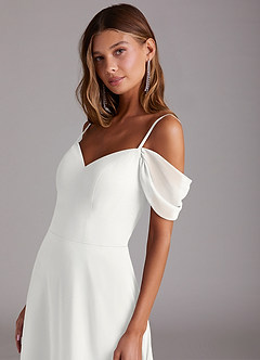 Azazie Marley Robes de demoiselle d'honneur Robe Trapèze Convertible en Mousseline de soie Épaule décolletée Blanc image8