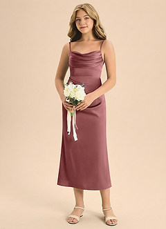 Azazie Mai Junior Vestido de Amatista de Satén Elástico de Corte Recto con Plisado image4