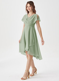 Azazie Graciela Junior Robe Trapèze en Mousseline de soie Plissée Vert Sauge image4