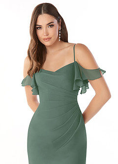 Azazie Emeralda Robes de demoiselle d'honneur Robe Fourreau en Mousseline de soie Épaule décolletée Eucalyptus image6