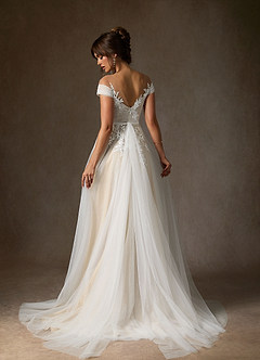 Azazie Cindy Abiti da Sposa Abito A-Line in Tulle a Spalla Scoperta in Pizzo con Illusione Bianco Diamante Champagne image3