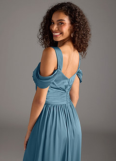 Azazie Lianne Jurken voor bruidsmeisjes Jurk van Stretch Satijn met A-Lijn Off the Shoulder Bermuda image4
