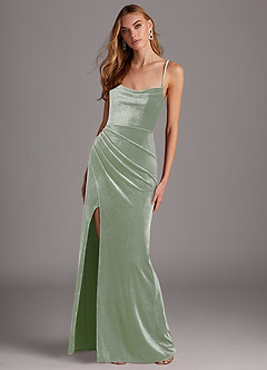Azazie Kindness Robes de demoiselle d'honneur Robe Fourreau en velours Corset à col bénitier Vert Sauge image3