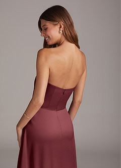 Azazie Wren Jurken voor bruidsmeisjes Converteerbaar Jurk van Stretch Satijn met A-Lijn Strapless Merlot image4