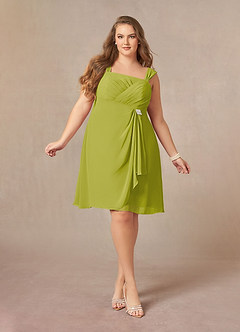 Azazie Olivia Mère de la mariée Robes Robe Trapèze en Mousseline de soie Encolure carrée plissée Citronnelle image9